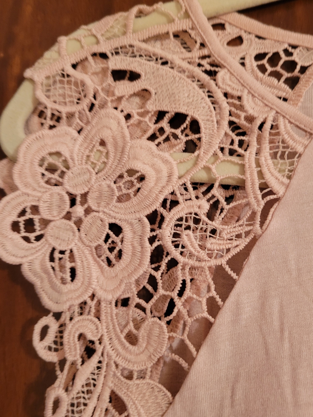 H&M Light Pink Crochet-Shoulder Tank Top - Picture 2 of 6